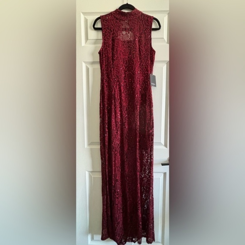 NWT MARINA Elegant Burgundy Lace Maxi Dress